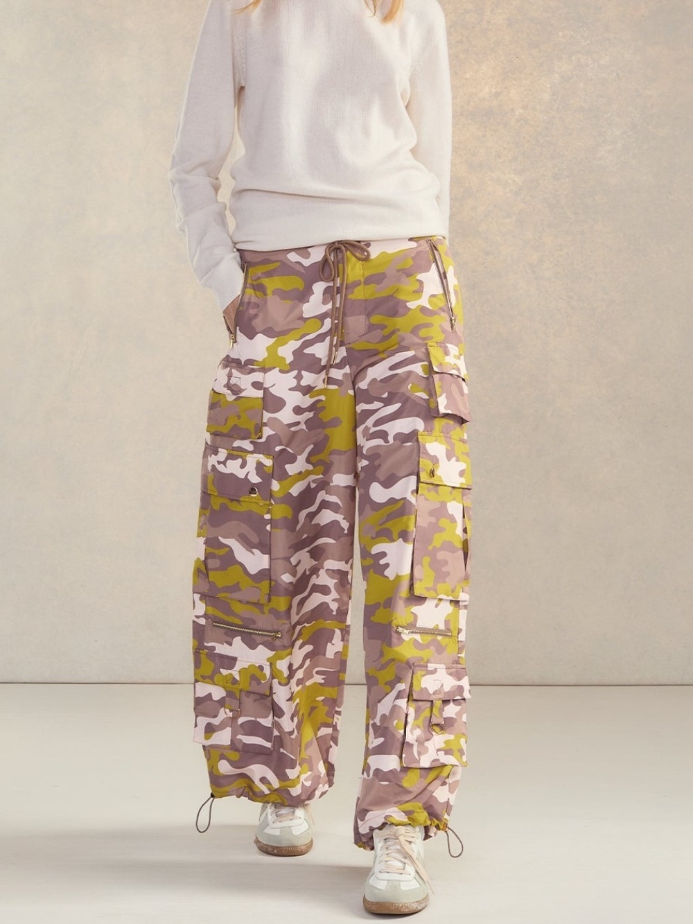 Cynthia Rowley Incognito Balloon Cargo Pants Oversized Small Green Pink Camo